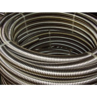 DN25 100m inox, azaz saválló gégecső vízvezeték 100 méteres tekercsben. Vízvezeték, napkollektor bekötő cső flexibilis szolár vezeték. Megfelel az 1 1/4"-os acél vagy a 28 mm-es rézcsőnek