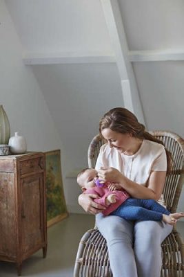 Philips Avent Soothie szilikon játszócumi - lányos 3 hó +