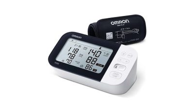 OMRON M7 Intelli IT Intellisense felkaros „okos-vérnyomásmérő” Bluetooth adatátvitellel, OMRON connect okostelefon alkalmazással 