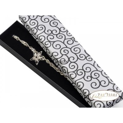 Díszdoboz lánc-karláncnak 