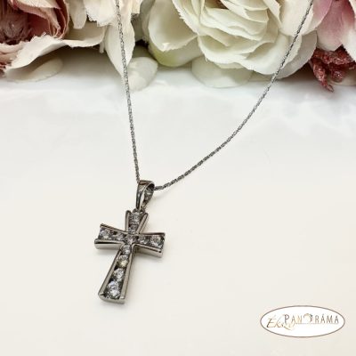 White Gold Filled, antiallergén Nyaklánc kereszt Medállal - Christhian 