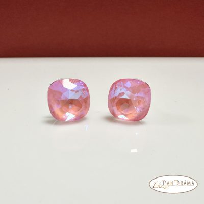 Swanis® párna kristállyal készült fülbevaló- Light rose MI opál 8 mm