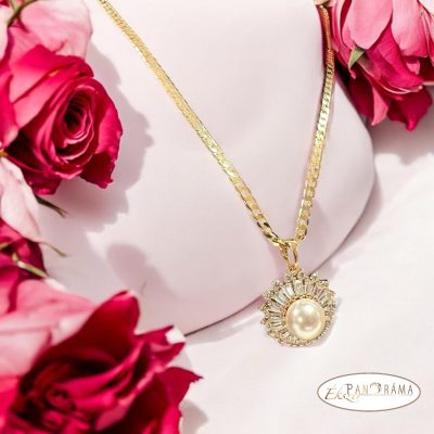 18K Gold Filled nyaklánc medállal - Kiara