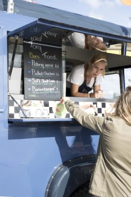 Krétatábla 60x80cm WOODY WALL - FEKETE keret (WBW-BL-60-80)