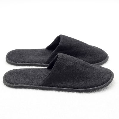 Zárt szállodai papucs, fekete, zárt, 30cm (KRSNR4C)