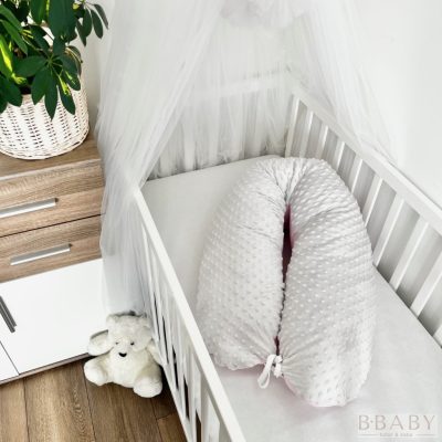 Egyenes vonalú kismamapárna – Love | Rózsaszín pamut és szürke minky ölelés a meghitt pillanatokhoz