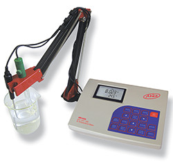 AD 1020 laboratóriumi pH, ORP, ISE és hőmérséklet mérő RS232/USB interfésszel és GLP-vel