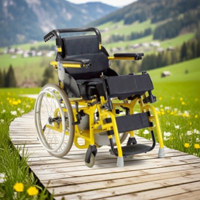 HERO 3-K kerekesszék felállító funkcióval 