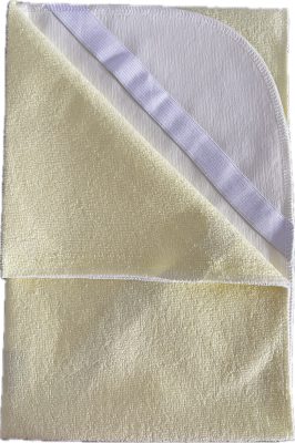 Halvány sárga vízhatlan matracvédő lepedő 40x90 cm – bababarát, OEKO-TEX pamutból