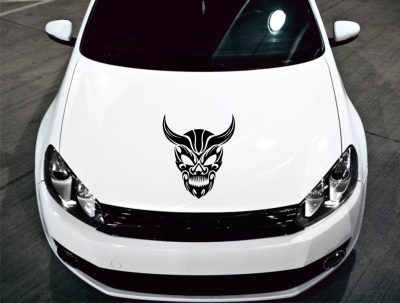 Ördög motorháztető matrica (30x36 cm)