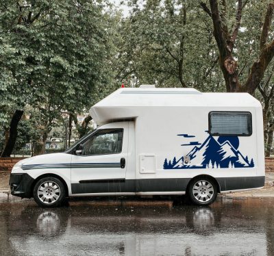 Lakóautó hegy prémium matrica 50 cm