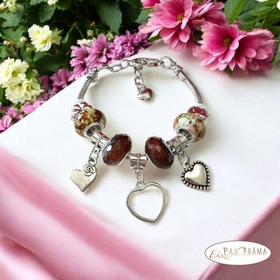 Pandorka karkötő, ezüst színű alapon - Brown Color