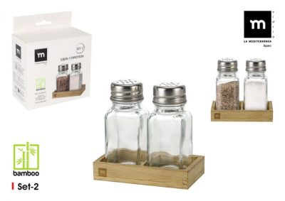 Só-borsszóró bambusz tartóban