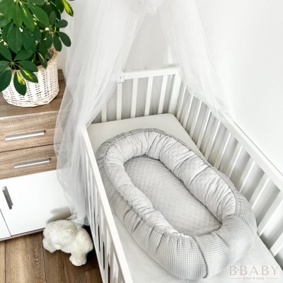 Szürke waffle babafészek – karikás wellsoft béléssel, extra melegséggel