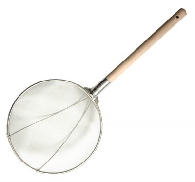 Erősített szűrő fa nyéllel 43x30 cm