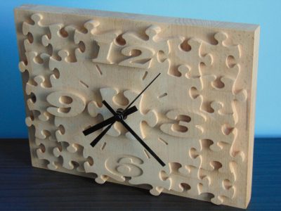 Puzzle mintás Bükkfa óra