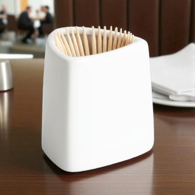 Porcelán fogvájótartó – háromszög forma, 4,5x4,5x5,5 cm