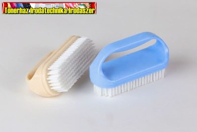 Körömkefe nyeles vegyes színekben