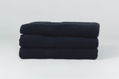 Törölköző - fekete - széles bordűrrel - 50x90 cm