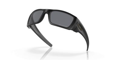 OAKLEY FUEL CELL 0OO9096 909605 60 Napszemüveg