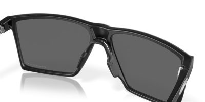 OAKLEY FUTURITY SUN 0OO9482 948201 57 Napszemüveg
