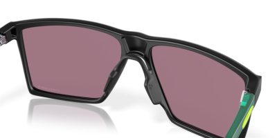 OAKLEY FUTURITY SUN 0OO9482 948202 57 Napszemüveg