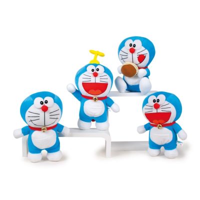 Doraemon plüssfigura 18 cm - többféle - 1 db