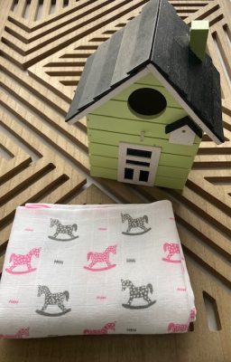 Babakifogó hintaló 100 % Pamut