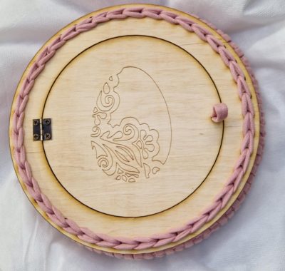 CSOKITOJÁSTARTÓ DOBOZ (LÁNY NYUSZI)