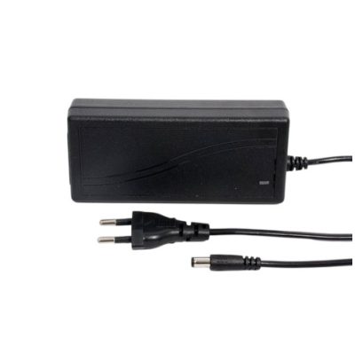 UNIVERSO LED adapter DC:12V 36w 3A IP44 Fekete 127x56x31mm összhossz:120cm