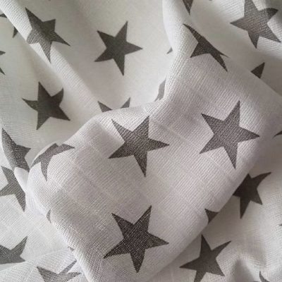 Textilpelenka Szürkebarna Csillag 100 % pamut