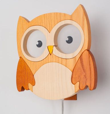 Bagoly barna falilámpa - gyereklámpa fából