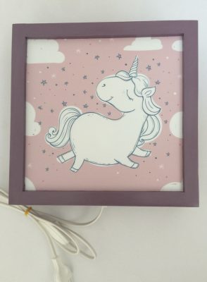 Unikornis éjjeli fény kis szépséghibával