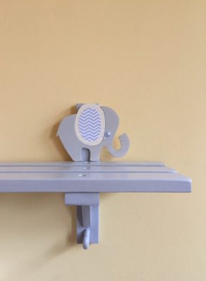 Szürke színű polc 2 méretben 