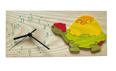 Teknős óra fából , narancs