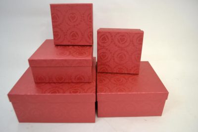 Díszdobozos szett 5 db-os szögletes - Piros