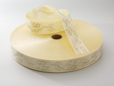 Esküvői mintás szalag Vaj 50mm széles