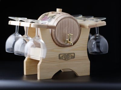 Fa boros készlet 2l-es mintás kerámia hordóval, 6 pohárral natur