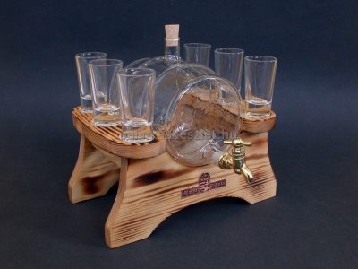 Fa pálinkás készlet 1 hordó 6 pohár égetett minta