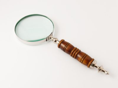 Nagyító nikkel fa nyéllel