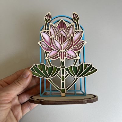 Lótusz virág ablakos dekor