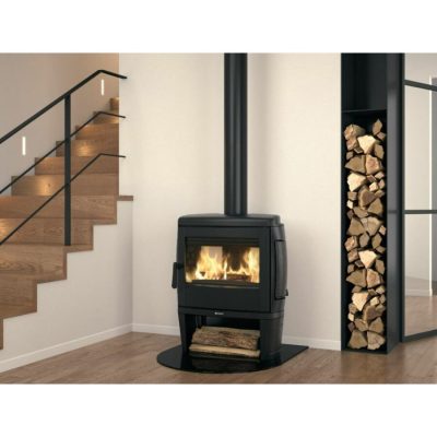 La Nordica TAHITI öntöttvas fatüzelésű kályha (7,7 kW)