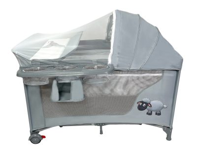 Mama Kiddies® Sweet Dreams multifunkciós utazóágy szürke színben bárány mintával