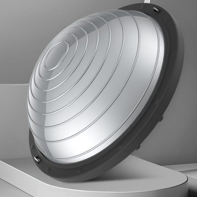 Bosu labda a sebességképzettséghez, egy félkör alakú egyensúlyozó jóga labda fitneszhez és pilateshez. szürke