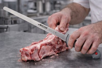 Arcos Colur Prof Szeletelőkés, 30 cm-es flexibilis penge, csúszásmentes markolat, színkódos