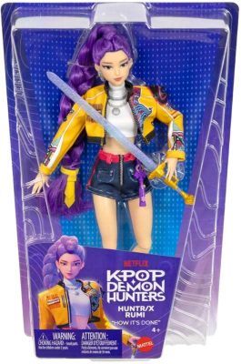 K-pop Démonvadászok Rumi divatbaba 35 cm KPop Demon Hunters