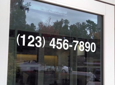 Egyedi Telefonszám matrica üzleti kirakatra