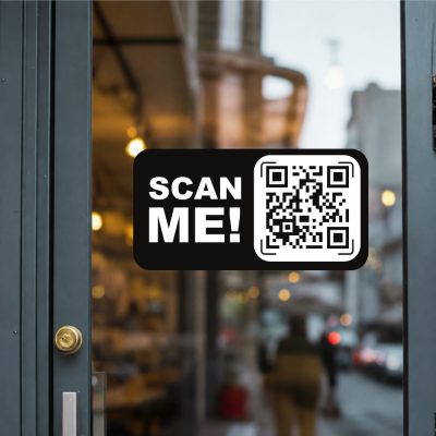 Egyedi QR kód matrica scan me!