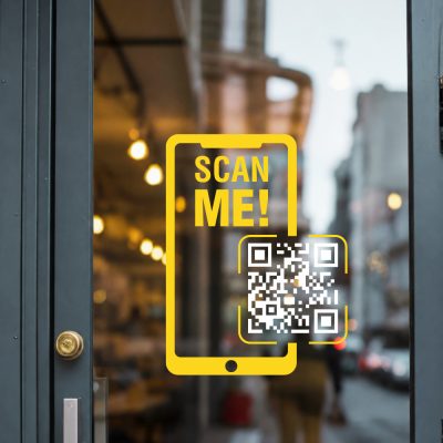 Egyedi QR kód matrica mobil keretes