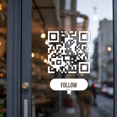 Egyedi QR kód matrica social media 4